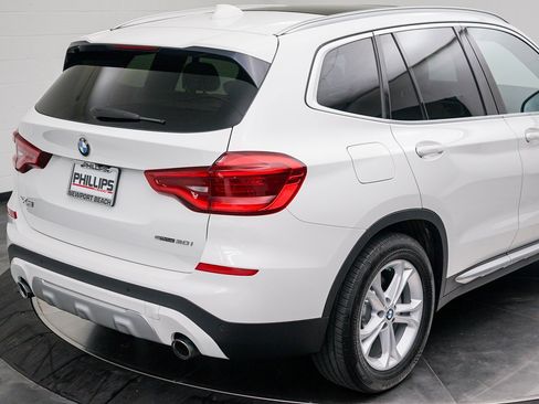 Used 2019 BMW X3 sDrive30i w/ Convenience Package image 11