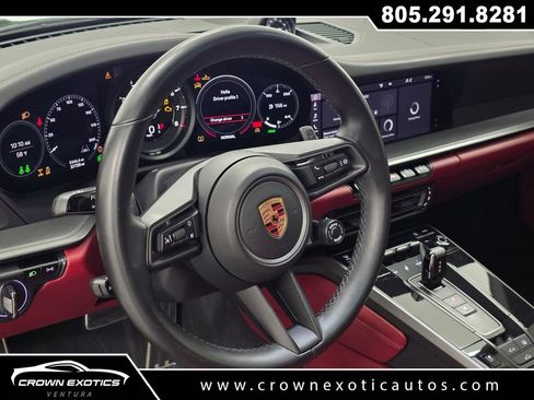 Used 2020 Porsche 911 Carrera 4S image 22
