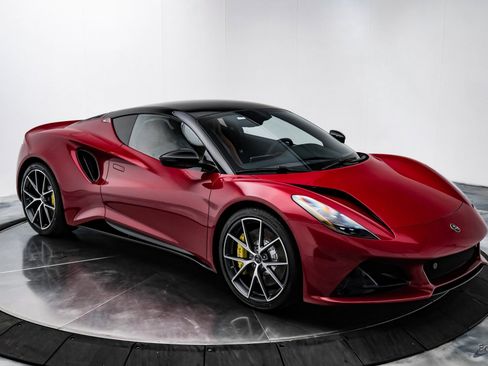 New 2025 Lotus Emira image 22