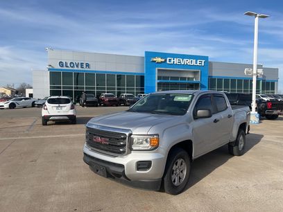 Used 2020 GMC Canyon 2WD Crew Cab w/ Convenience Package