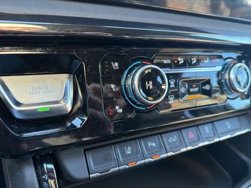 Certified 2024 GMC Sierra 2500 AT4 w/ AT4 Premium Plus Package image 30