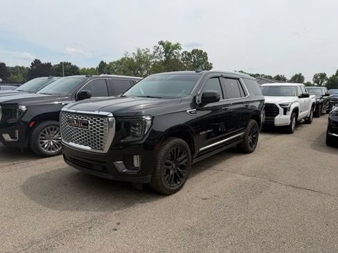 Used 2019 GMC Sierra 1500 AT4 w/ AT4 Premium Package AWD/4WD image 1