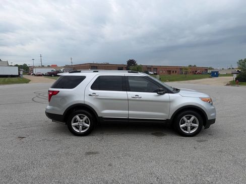 Used 2013 Ford Explorer XLT AWD/4WD image 5