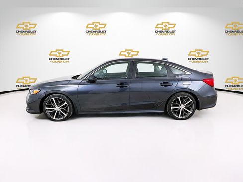 Used 2022 Honda Civic Touring image 4