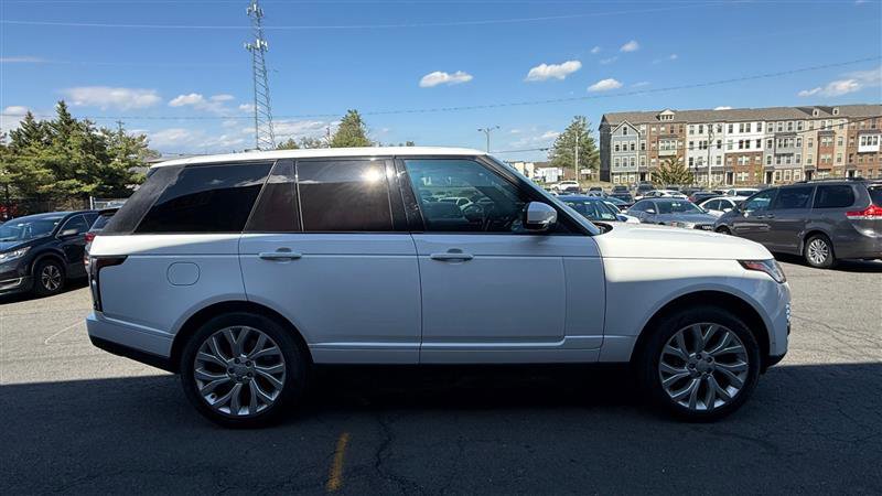 Used 2018 Land Rover Range Rover Supercharged AWD/4WD image 7
