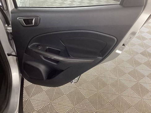 Used 2022 Ford EcoSport SE image 11
