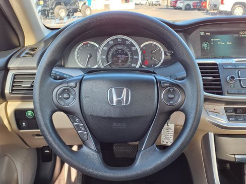 Used 2014 Honda Accord LX image 18