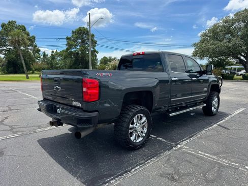 Used 2017 Chevrolet Silverado 2500 High Country w/ Duramax Plus Package AWD/4WD image 6