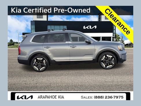 Certified 2025 Kia Telluride S image 1