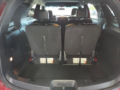 Used 2016 Ford Explorer XLT w/ Equipment Group 202A AWD/4WD image 26