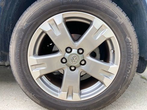 Used 2010 Toyota RAV4 Sport FWD image 12