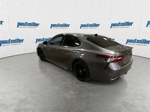 Used 2023 Toyota Camry XSE image 8