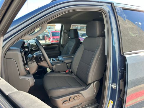 Used 2025 GMC Sierra 1500 Elevation image 10