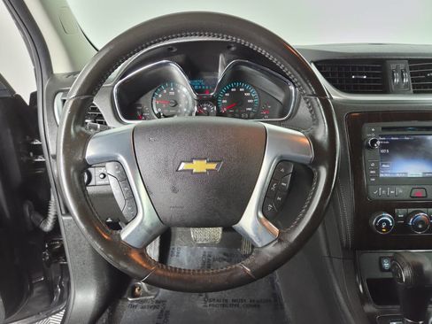 Used 2017 Chevrolet Traverse LT AWD/4WD image 24