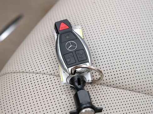 Used 2014 Mercedes-Benz S 550 Sedan image 68