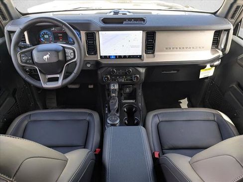 New 2026 Ford Bronco Outer Banks AWD/4WD image 14
