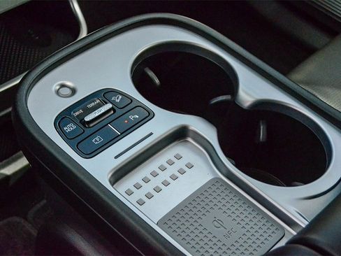 Certified 2026 Hyundai Ioniq 9 Calligraphy image 21