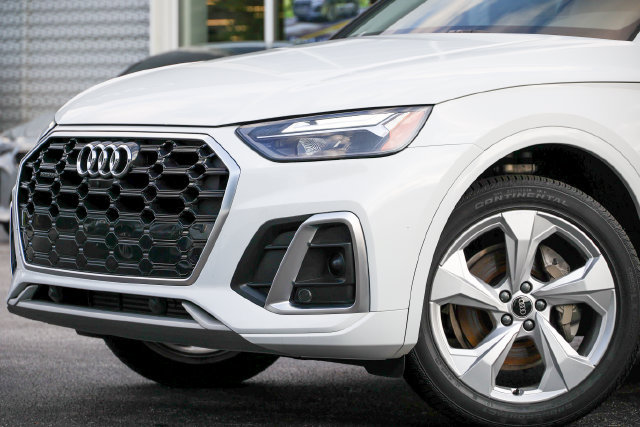 Certified 2023 Audi Q5 2.0T Premium Plus w/ Premium Plus Package AWD/4WD image 15