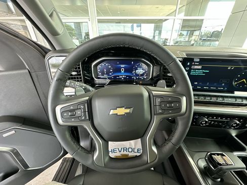 Certified 2024 Chevrolet Silverado 1500 LTZ w/ LTZ Premium Package AWD/4WD image 12