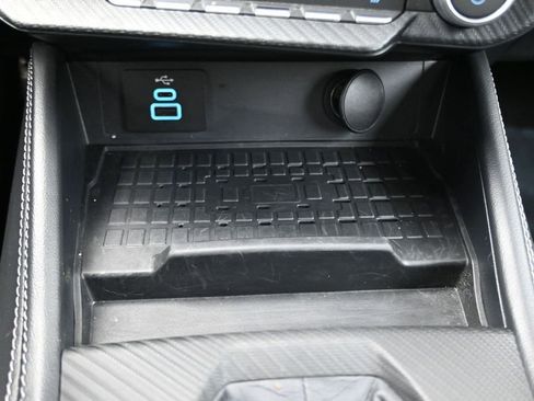 Used 2024 Ford Mustang GT Premium image 30