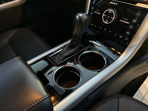 Used 2013 Ford Edge Limited image 16