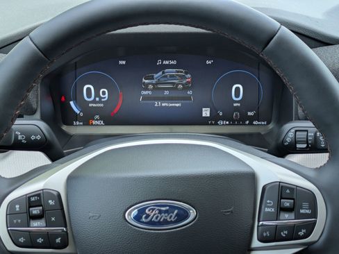 New 2026 Ford Explorer Active AWD/4WD image 32