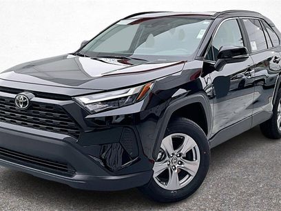 New 2025 Toyota RAV4 XLE w/ Convenience Package