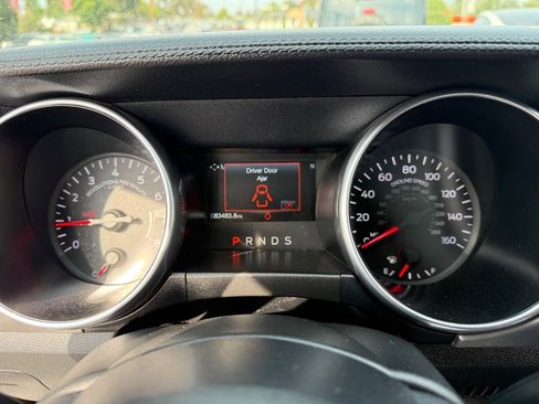 Used 2018 Ford Mustang Premium image 26