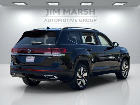 Used 2025 Volkswagen Atlas SE AWD/4WD image 7