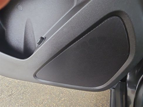 Used 2020 Chevrolet Equinox LT image 24