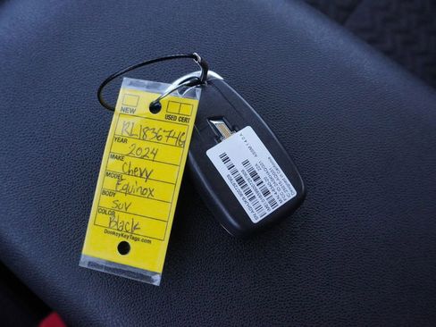 Used 2024 Chevrolet Equinox LT FWD image 32