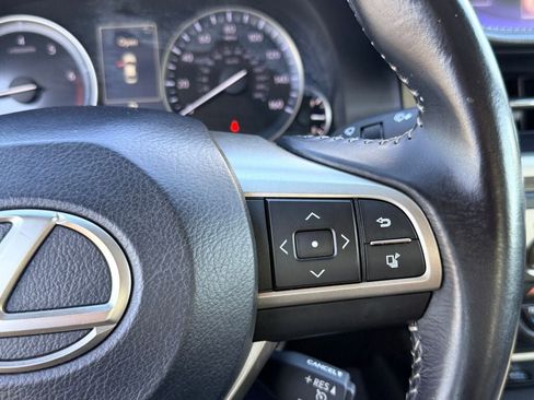 Used 2016 Lexus ES 350 w/ Premium Package w/Wood Trim image 29