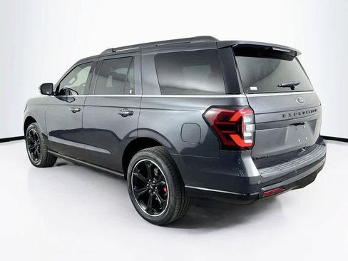Used 2022 Ford Expedition Limited AWD/4WD image 4