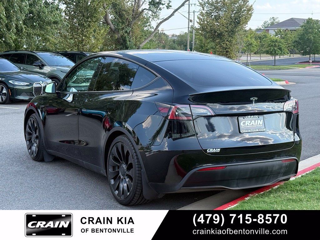 Used 2022 Tesla Model Y Performance AWD/4WD image 5