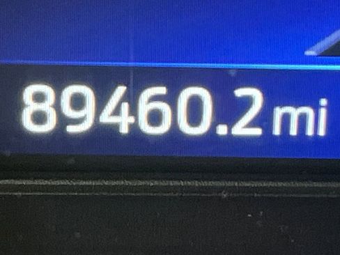 Used 2021 Ford Escape SE image 23