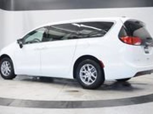 New 2026 Chrysler Voyager LX FWD image 14