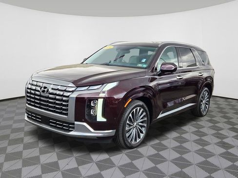Used 2024 Hyundai Palisade Calligraphy AWD/4WD image 2