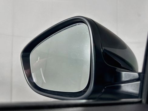 Used 2025 Honda Accord SE image 16