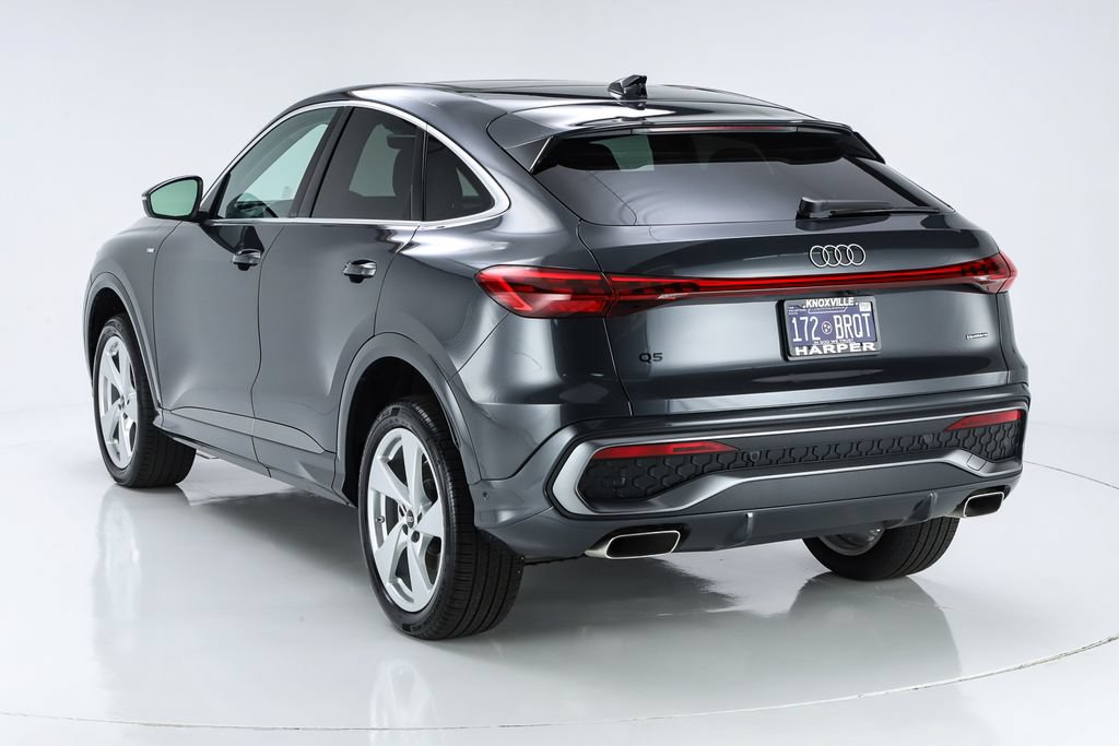 Used 2025 Audi Q5 Premium Plus AWD/4WD image 11