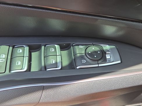Used 2023 Kia Sorento S w/ Panoramic Sunroof Package FWD image 33