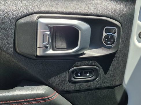 Used 2020 Jeep Wrangler Unlimited Rubicon AWD/4WD image 8