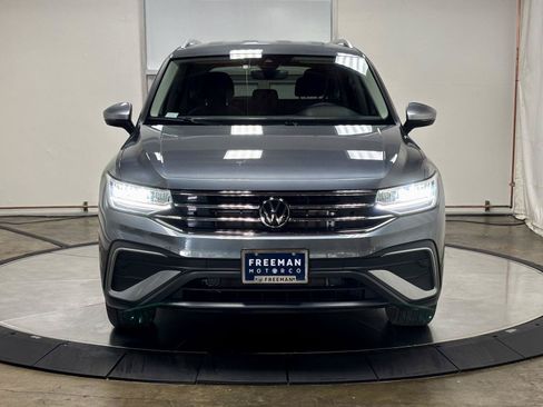 Used 2024 Volkswagen Tiguan Wolfsburg Edition AWD/4WD image 2