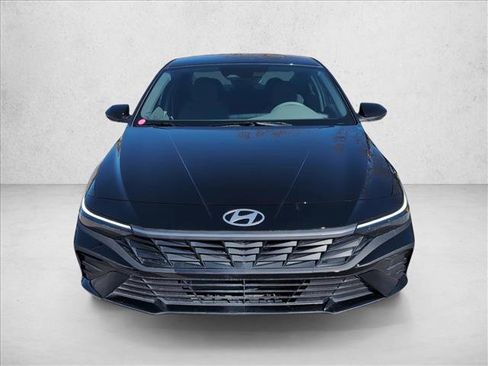 New 2026 Hyundai Elantra Sport image 6