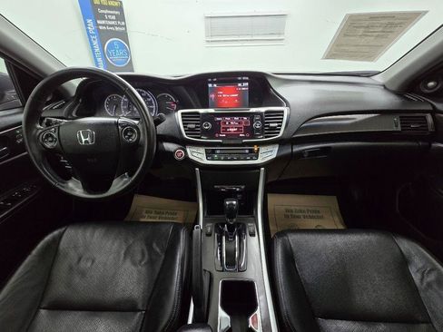 Used 2015 Honda Accord EX-L image 31
