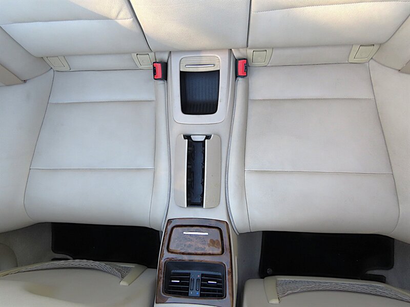Used 2008 BMW 335i Convertible RWD image 27