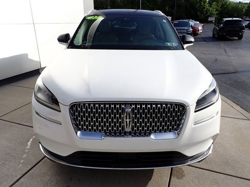 Used 2022 Lincoln Corsair AWD w/ Premium Package image 9