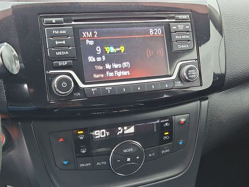 Used 2018 Nissan Sentra SV image 26