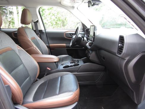 Used 2021 Ford Bronco Sport Outer Banks AWD/4WD image 19