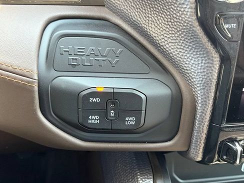 New 2026 RAM 2500 Limited AWD/4WD image 27