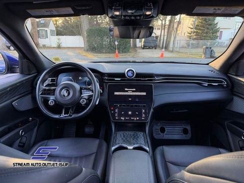 Used 2023 Maserati Grecale Modena image 22